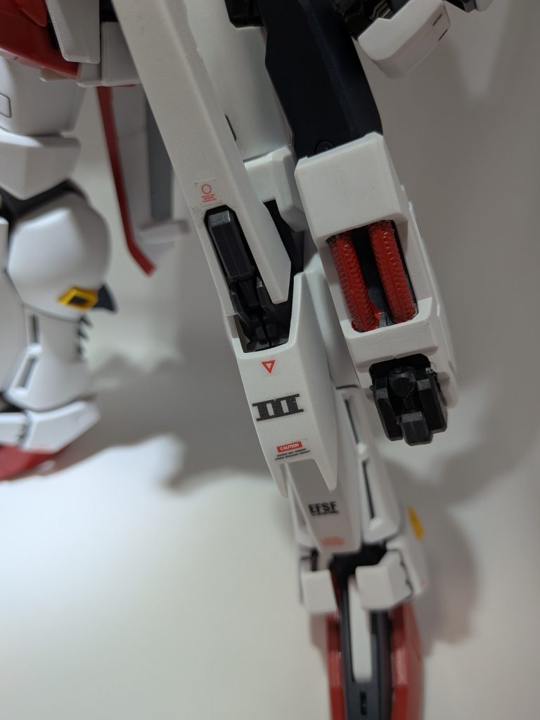 ゼータの汎用デカールにあったよくわからないやつ勝手にPIIIということにしてあります