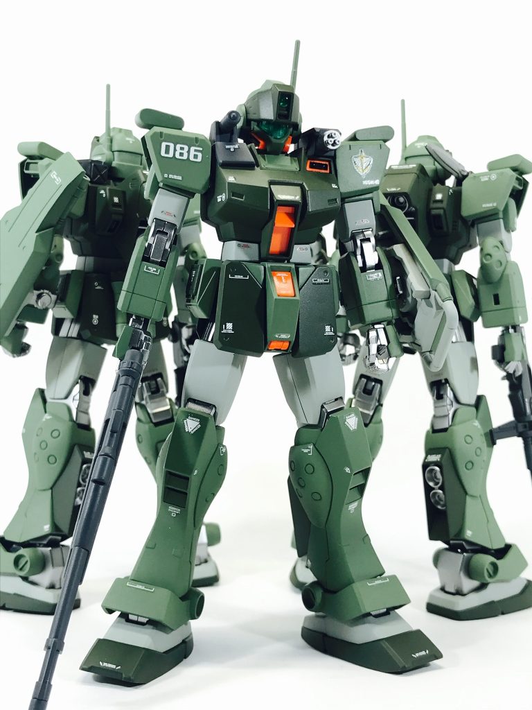 僚機その２（機体No.086）武装はスナイパーライフルを装備。