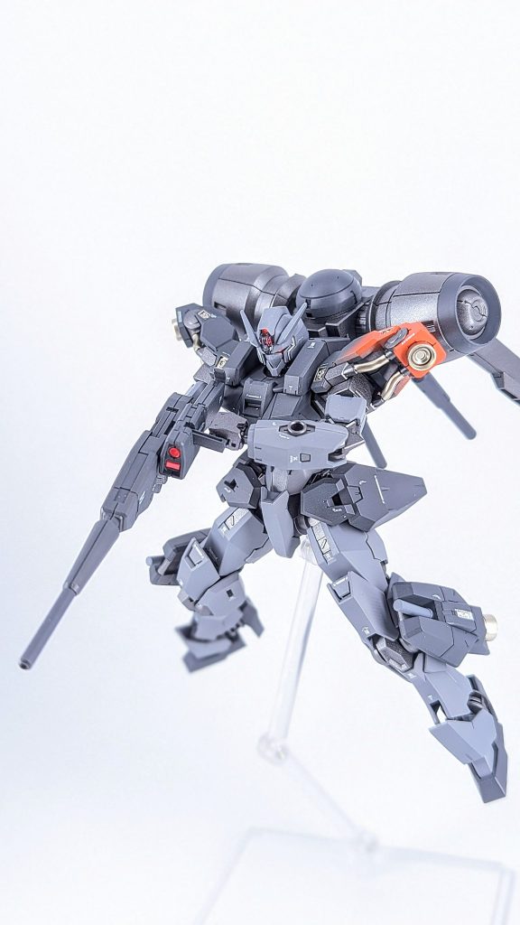 武装はデミバーディングのもの