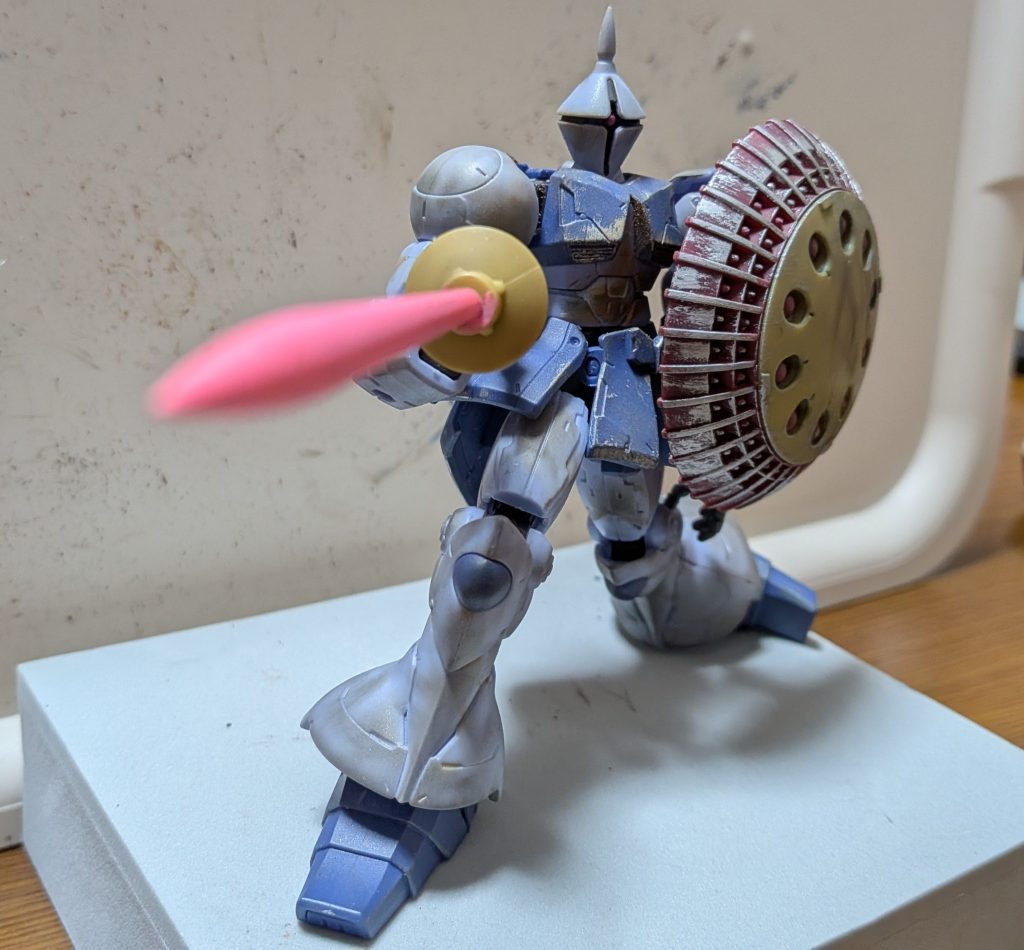 タミヤのウェザリングカラーDを使用しました