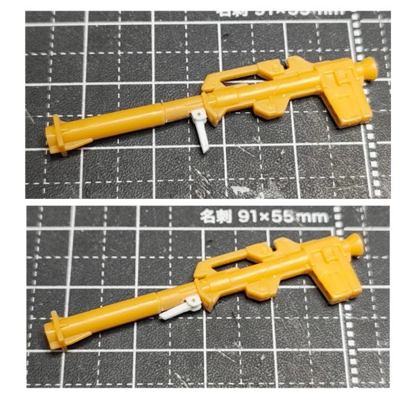 ガンダムアーティファクト νガンダム改修②【バズーカ】バズーカをバックパックから切り離し、グリップをプラ板と真鍮線で折り畳みできるように制作。バックパックへはネオジムで接続予定。【ハンドパーツ】エポパテで右手握り手、ビームサーベル兼バズーカ持ち手を削りだしで制作。左手平手をプラ板で制作。【ビームサーベル】ビームサーベルをバックパックから切り離し、プラ棒で軸打ちして脱着可能化し、ビーム放出時のグリップをプラ棒で制作。ビームエフェクトは、原型をエポパテで作り、お湯まるUVレジン(クリア)で複製。蛍光エナメルで塗装し、光沢トップコート。【左手シールドアタッチメント】シールド装備してない状態も再現したいので、シールドアタッチメント部分を切り離し、ネオジムをしこむ。アタッチメントを取り外した時のビームサーベルむき出しのディテールをプラ棒とプラ板で制作し、裏にマグネットセッターを貼る。シールドアタッチメントをプラ板で作り直し、ネオジムを仕込む。【スネアーマー】膝が丸くてデカいと思いシャープ化し、モールドの位置も外側に。膝下のスラスターディテールをモールド3本引いたプラ板に置き換え。足首の左右可動に干渉する部分を少しカット。次【ガンダムアーティファクト νガンダム改修③】(2枚目)