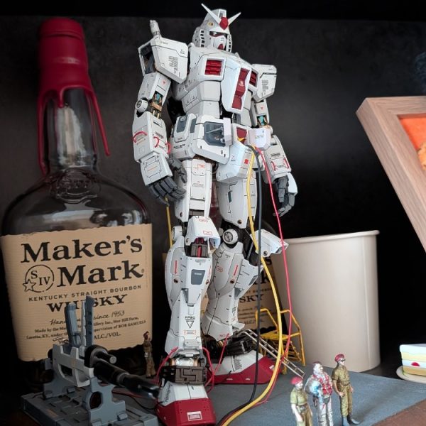 ガンダム　ロールアウトカラー