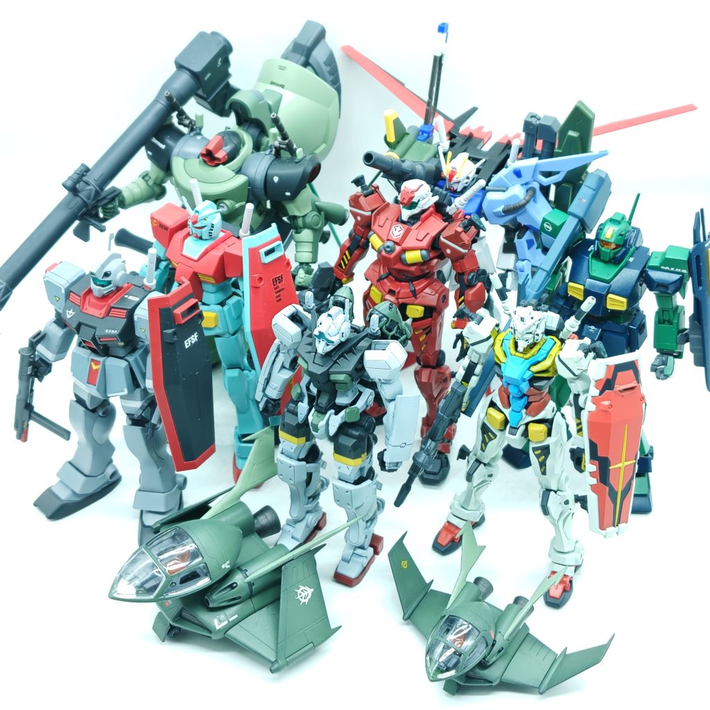 作品名：投稿もできたし、他の投稿は明日にして寝よ…<p>今年作ったガンプラの癖が強いかな？</p>
