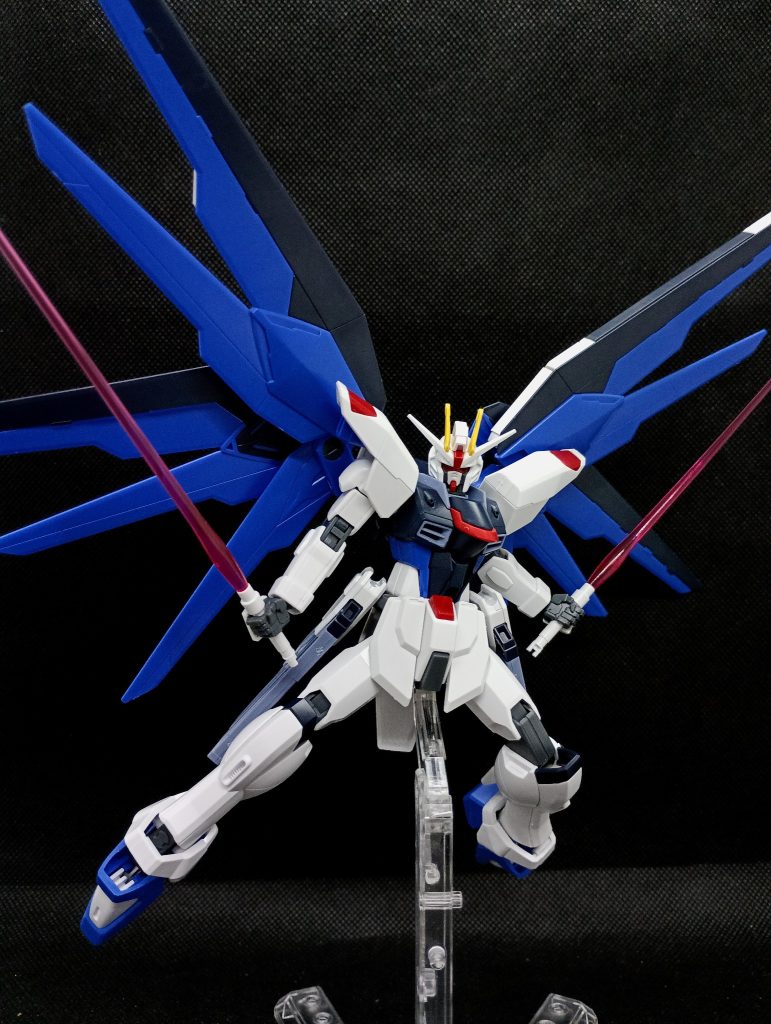 HGCEフリーダムガンダムはちょっと手を加えるだけで素晴らしいものになる良いキットだと思います今買えるうちにぜひともよろしくお願いします