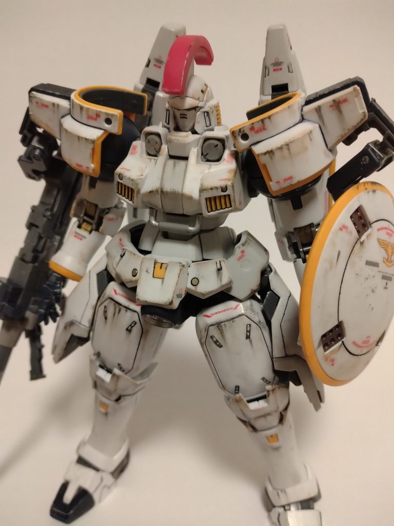 ウェザリングはリアルタッチマーカーなどを使いました