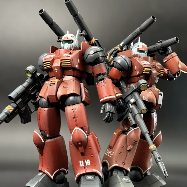 1/35タミヤのドイツ兵をベースにドレン大尉の可動フィギュアを作成しました😃造形は良いのですが顔が…やはり私にこのサイズは描けないです。リトライする時間はないのでとりあえず完成とします。109はほぼドアン版なので特に言うことはないですが、108と並べると感慨深いものがありますね😁（5枚目）
