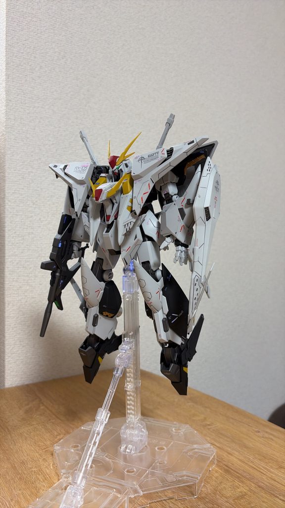 クスィーガンダム–5枚目/制作者：マダオ