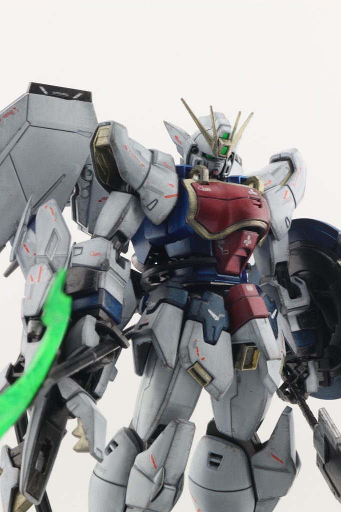 今回、シェンロンガンダムにアルトロンガンダム用の拡張パーツを装着