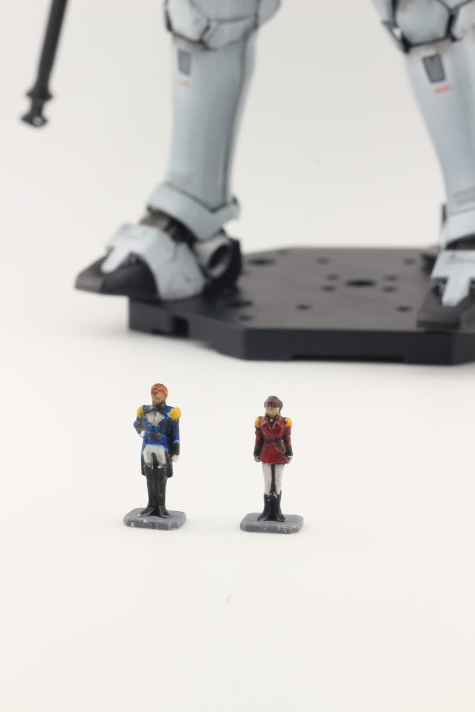 レディアンは眼鏡の塗装が上手くいかずに眼鏡無しになリました