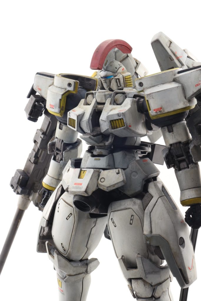 とは言っても、ホワイトとシルバー、ガンメタの3種