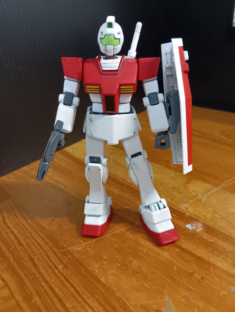 私が初めて合わせ目消しをしたHGジム
