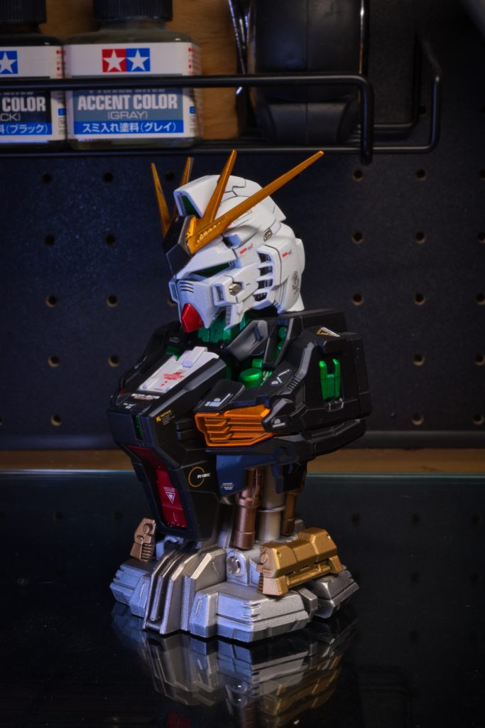 サザビー&νガンダム_メカニカルバスト–4枚目/制作者：おすぎ