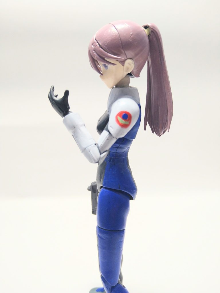しかし、正直このロゴが無いと連合パイロットスーツとは認識しづらいかもしれませんね。
