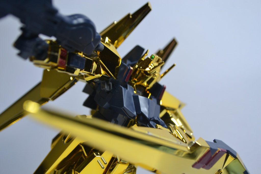 机上の百式–3枚目/制作者：ガンプラ初心者の野良犬