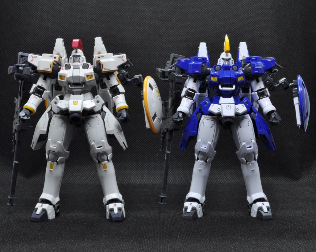 ６年前に作ったRGトールギス(EW)と。&nbsp;積んでいるRGトールギスⅢとMGトールギスFも作っていきたいところ。