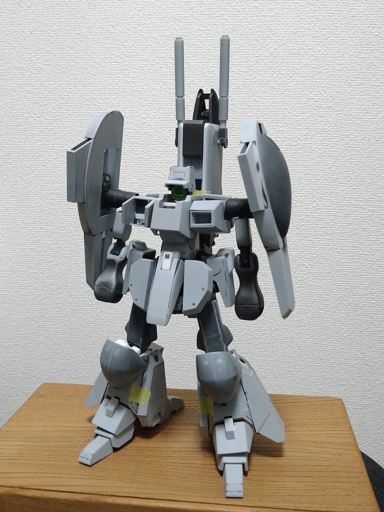 基本的にプラ板とプラ棒、市販のジョイントパーツとノズル等で作っています。