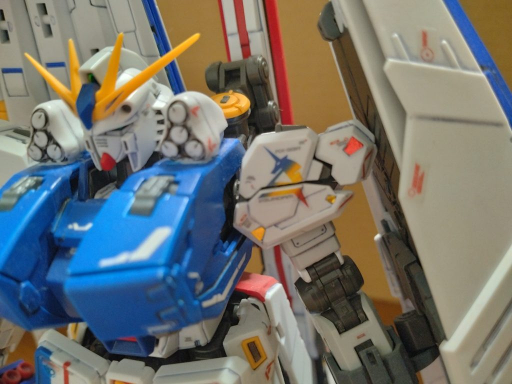 RG RX-93ff 福岡νガンダム(HWS+フィン・ファンネル)–8枚目/制作者：ソンネン少佐