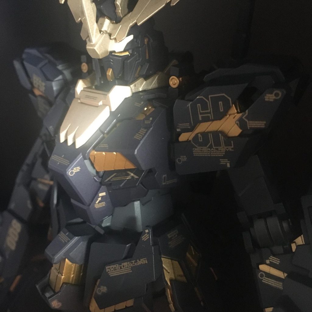 アメジストパープルでトップコートして光の加減でうっすら紫に😇ᩚ