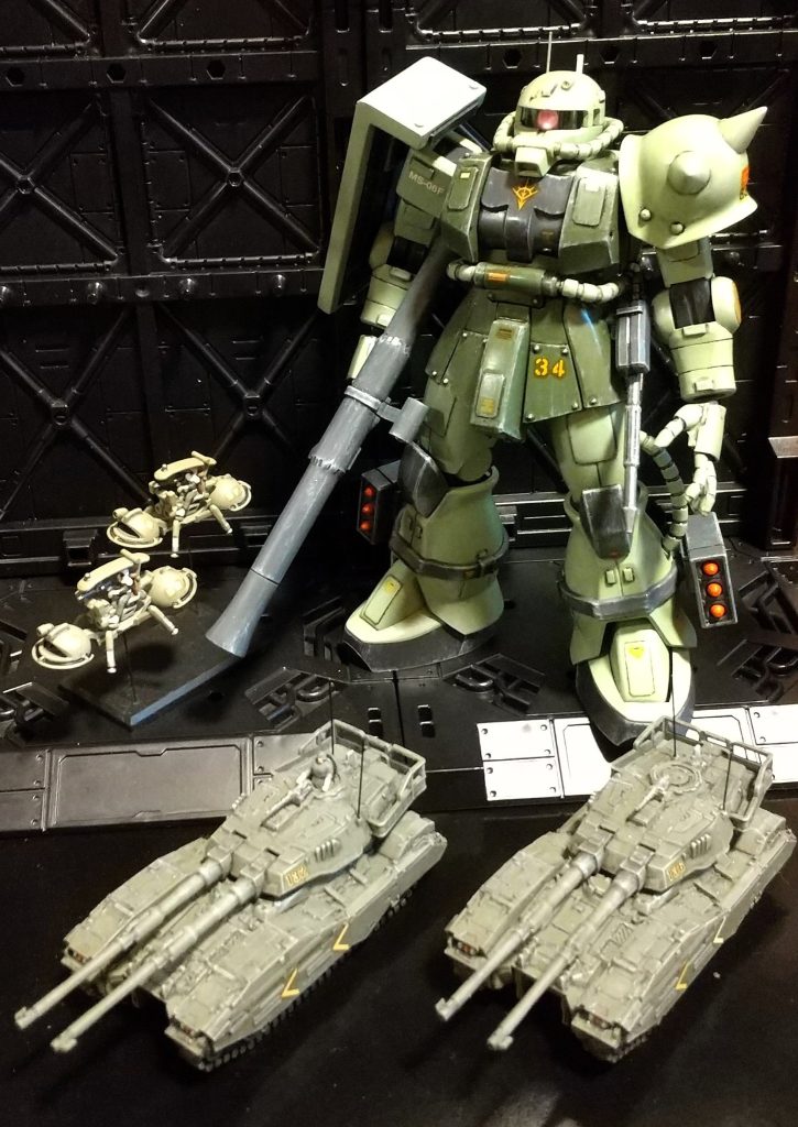 実は地上戦セットのキットなので６１式戦車やワッパも付いてます。出来が良すぎてザクが完全に負けてました。