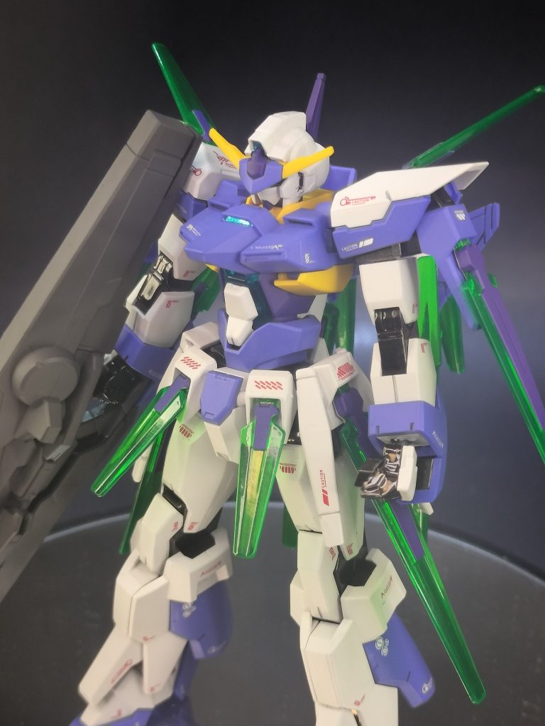 HG ガンダムAGE-FX–4枚目/制作者：ぐりぐら