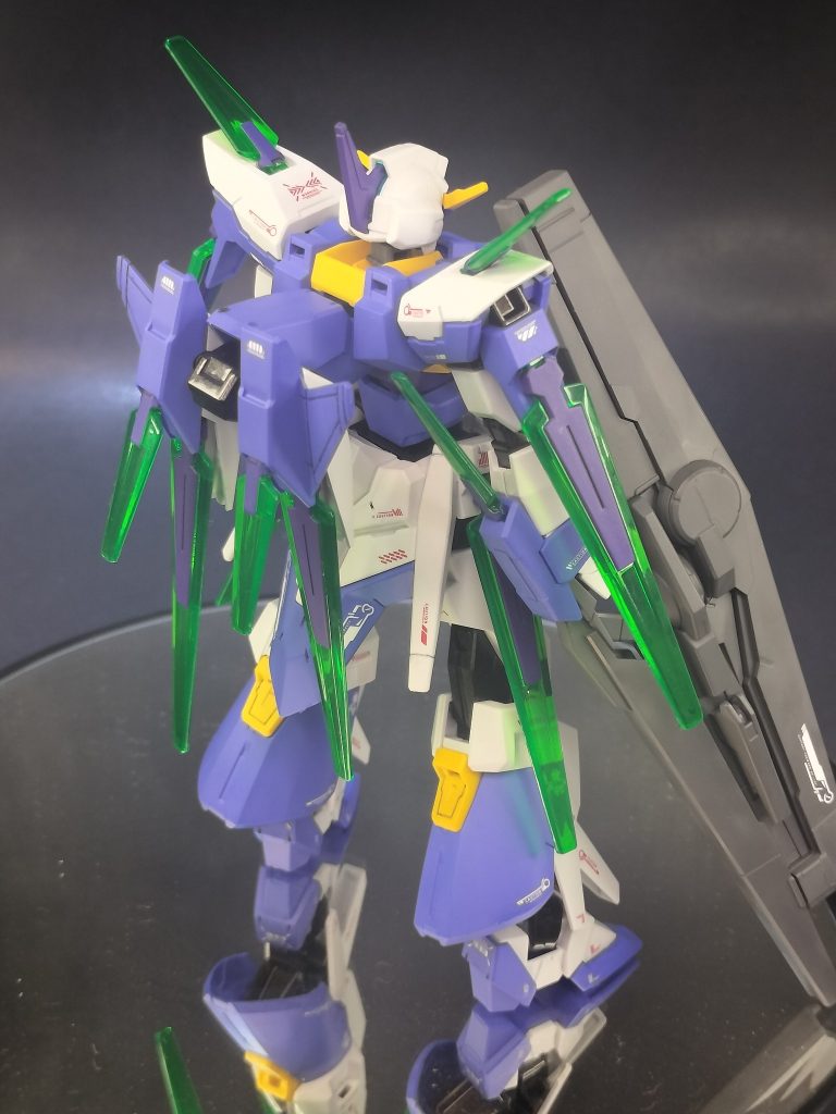 HG ガンダムAGE-FX–3枚目/制作者：ぐりぐら