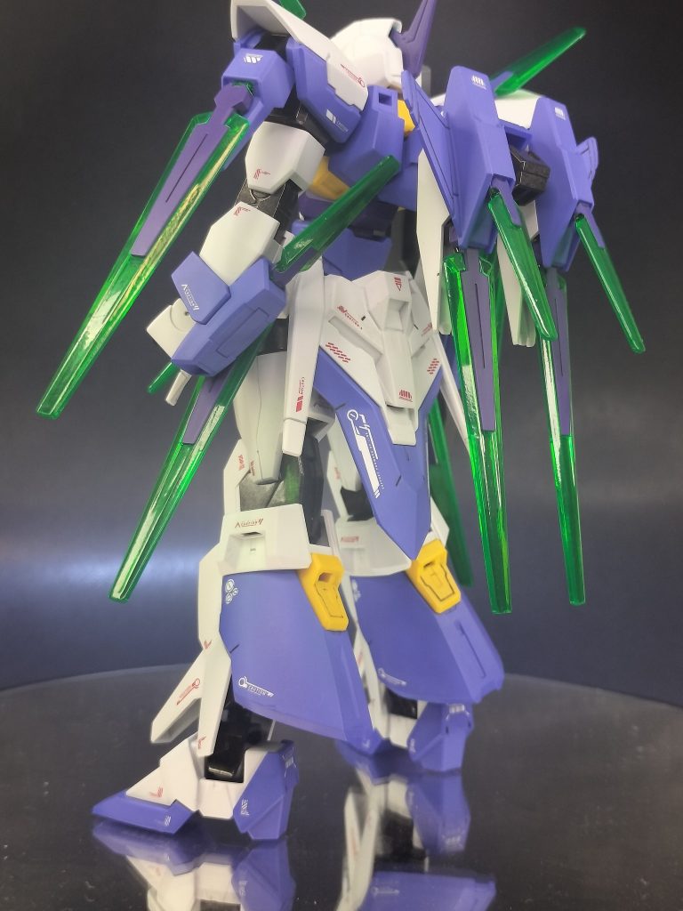 HG ガンダムAGE-FX–4枚目/制作者：ぐりぐら