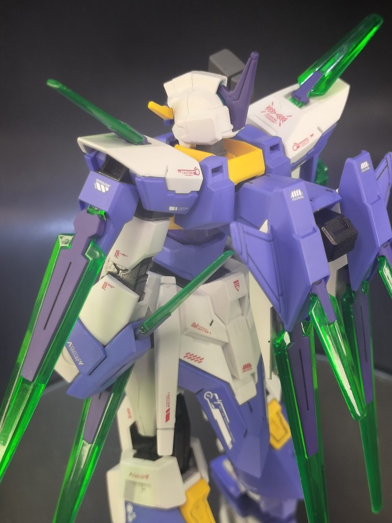 HG ガンダムAGE-FX–5枚目/制作者：ぐりぐら
