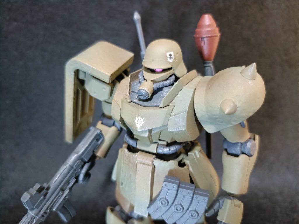 メラ・ドーガ（ギラ・ドーガ軽装型）