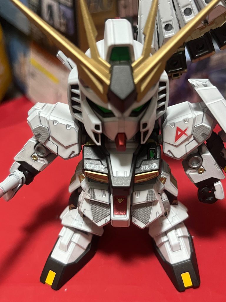 BB戦士　νガンダム
