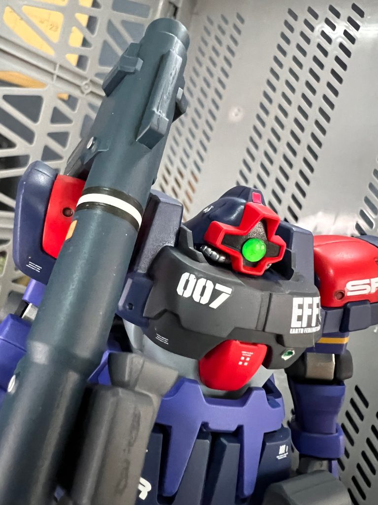 ドムトローペン  アグレッサー  連邦軍鹵獲機–3枚目/制作者：真樹京介