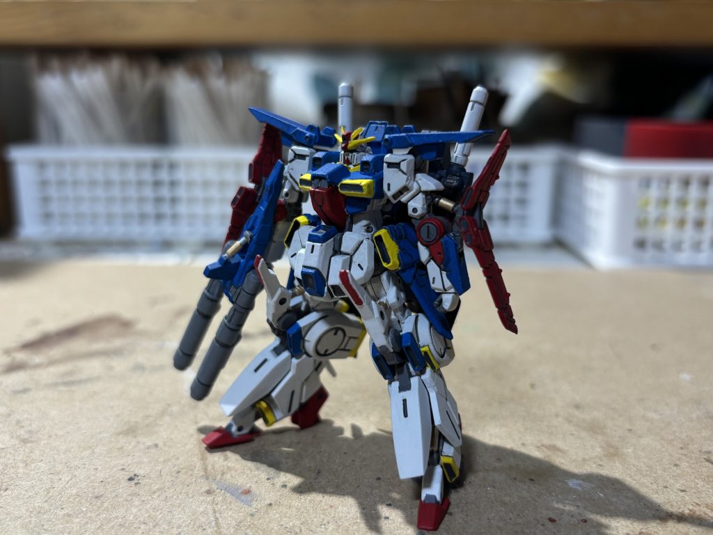 作品名：ガンダムアーティファクトZZ<p>久しぶりにアーティファクト作りました。今回はZZです。 塗装はラッカーとアクリルに加えて、赤・青・黄は初めてのアクリルガッシュで塗装に挑戦しています。 隠蔽力が凄いのであっという間に発色するんですが、塗膜がメチャクチャ弱 [&hellip;]</p>
