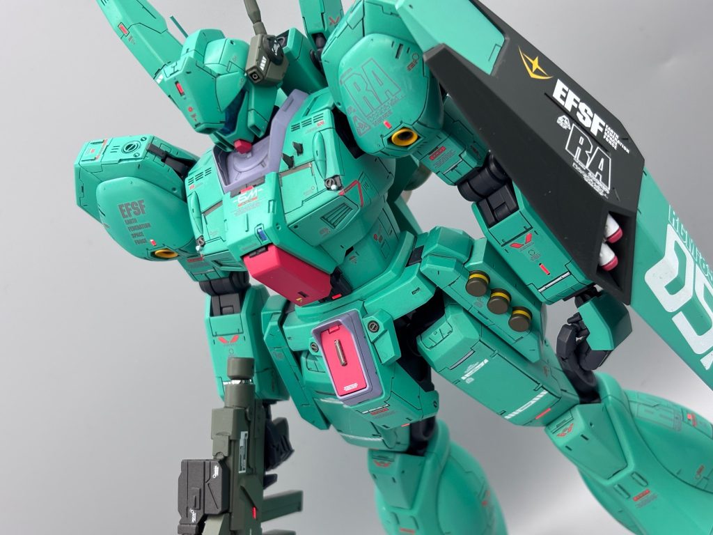 1/100 RGM-89 ジェガン ラーカイラム搭載機