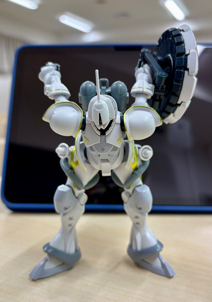 ページを見てくれて、ありがとうでざんす。