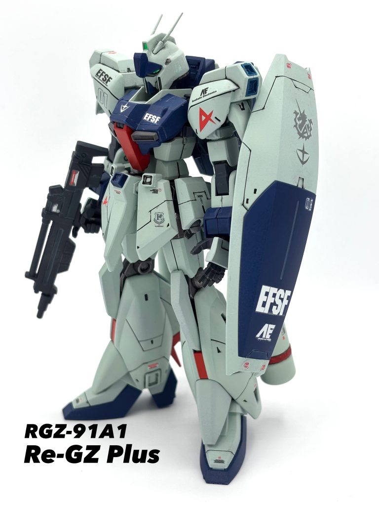 コンセプトからプロペラントタンクを装備するにあたり、HG Ζガンダムのボディが最適であったのと、ウエストを引き締められ、スタイリッシュになるのとで一石二鳥のミキシングになりました。