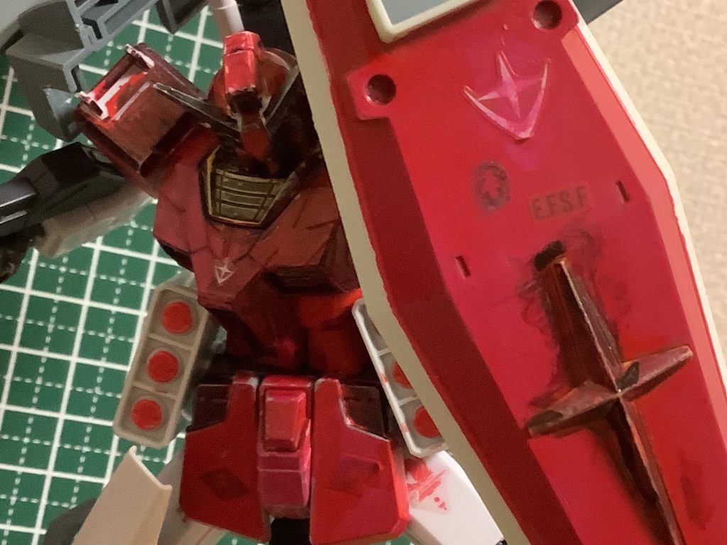 武装⑤ シールドビルドガンダムRと同型
