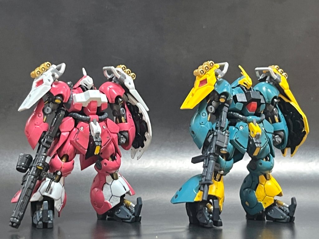 ヤクト・ドーガの造形はアーティファクトシリーズの中でも屈指ではないかと。ボリューム感があって見栄えが良く、飾った時の満足度も高いです。膝からスネにかけての反ったようなラインが設定画の雰囲気を醸していて、「これぞヤクト！」と云った印象でした。
