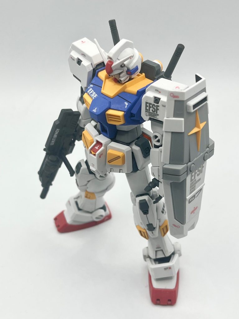 完璧な色分けのおかげで部分塗装派の自分にとっては、とても作りやすい良キットでした👍バンダイさん、是非ともフルアーマーパーツの発売よろしくお願いします🙏最後までご覧頂きありがとうございました😊