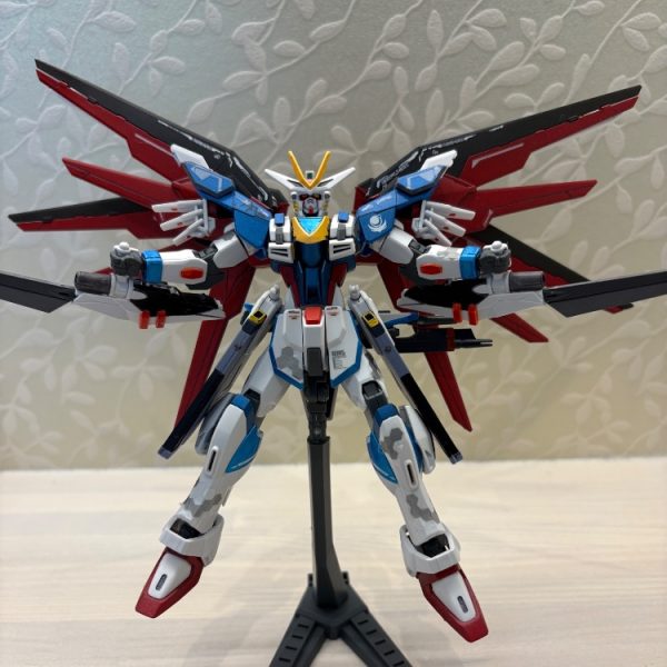 ディスティニーフリーダムガンダム