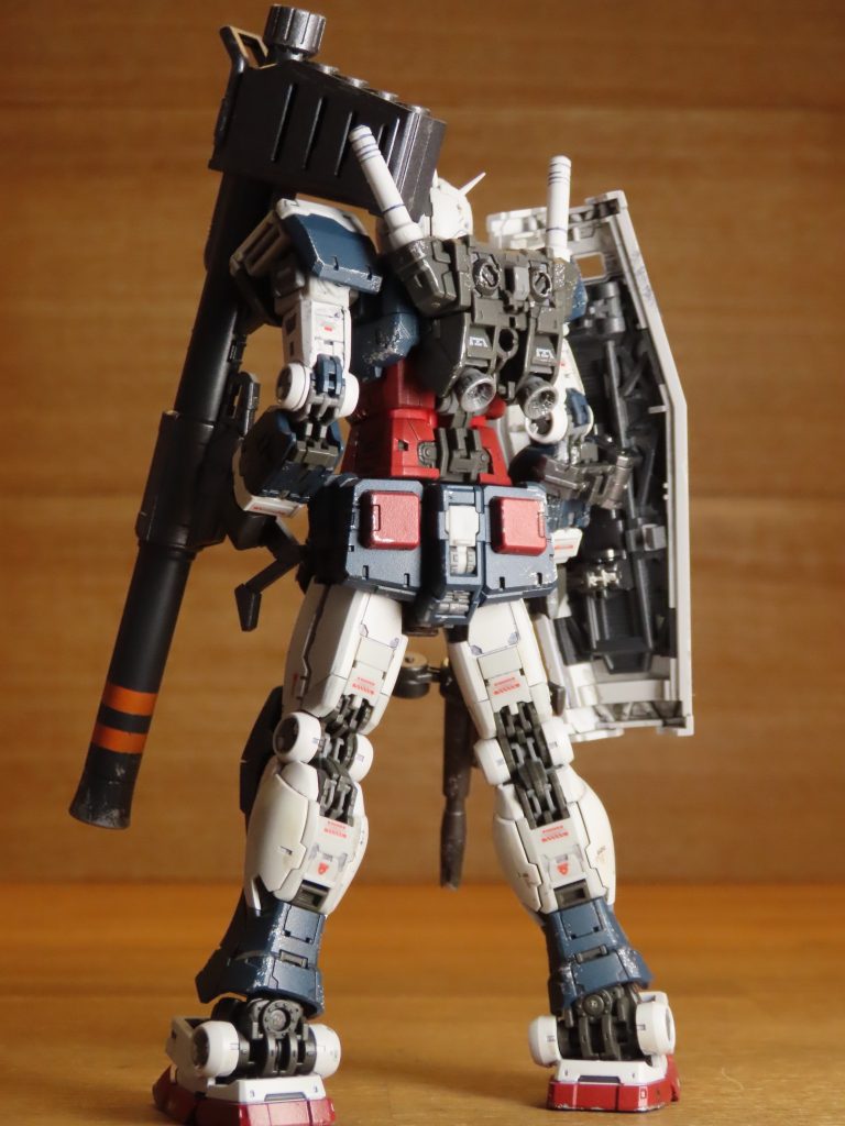 バックショット皆さんがRG RX-78 Ver.2は背面がかっこいいというのも納得