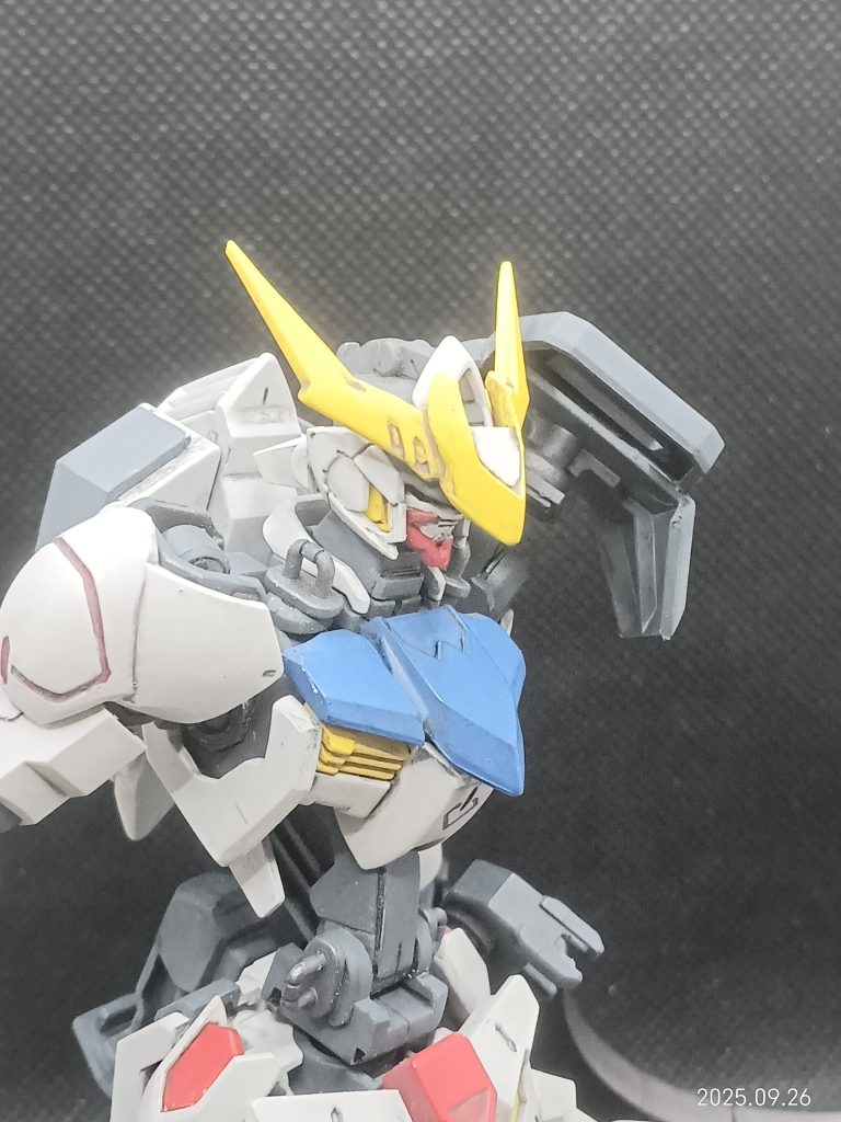 顔も少しイジってます
