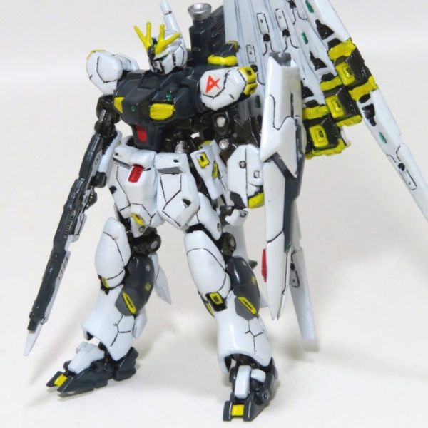 ガンダムアーティファクト　νガンダム