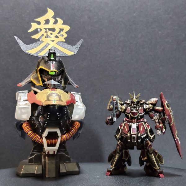 前に作ったセセビル・ナオエ用量産型サザビーと一緒にこどもの日の飾りつけをしてみました(gundam-kao5)（4枚目）