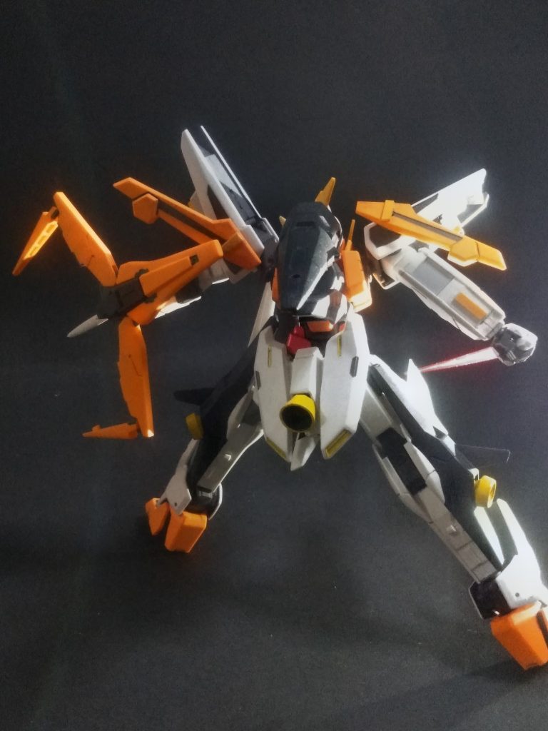 ｢ガンダム キュリオス｣の必殺武器‼️クロー💅にもナル｢GN シールド｣&nbsp; 😊コウいった隠し武器は💖萌え💖ますね 😍