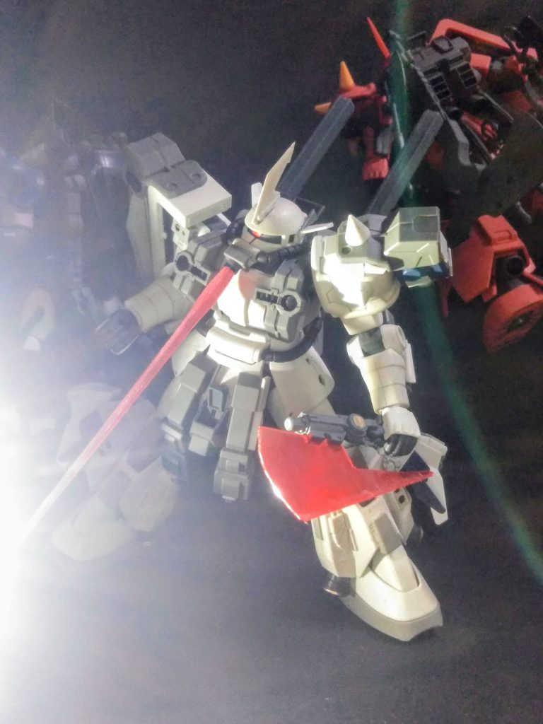 　　　　　⚡　ザケル⚡🙅🆖ゲロビも撃てます&nbsp;こんな感じでグタグダ！だらっト！！実行です😤💨💨 　&nbsp;黄色の塗装が大嫌いな｢UP主｣成型色がこの状態なのは大変嬉しい(100% 思い通りに発色しない)d(>∇<；)キットの内容は｢ズサ (ユニコーンVer.)｣と一緒ですが！余剰パーツで｢ギラ・ドーガ｣のライフルとシールドが在るのが喜ばしいです(｢UP主｣だけではナイよね？)＼(◎o◎)／｢06R-1A｣は勿体無い気もしたけど(雰囲気は出せたかな？)(*≧з≦)&nbsp;マア、こんな感じですが‼️やはり『ジオンのMS』は大きければ大きい程💖萌える💖&nbsp;(* ´ ▽ ` *)ﾉ&nbsp;この事実？がハッキリと？？示されましたネ？？？ﾟ+.ﾟ(´▽`人)ﾟ+.ﾟ&nbsp;ZZ系の旧キットの再販を頻繁に行って欲しい😖