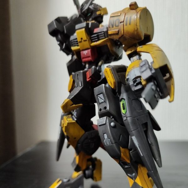 ガンダムアスタロト１１号カラー