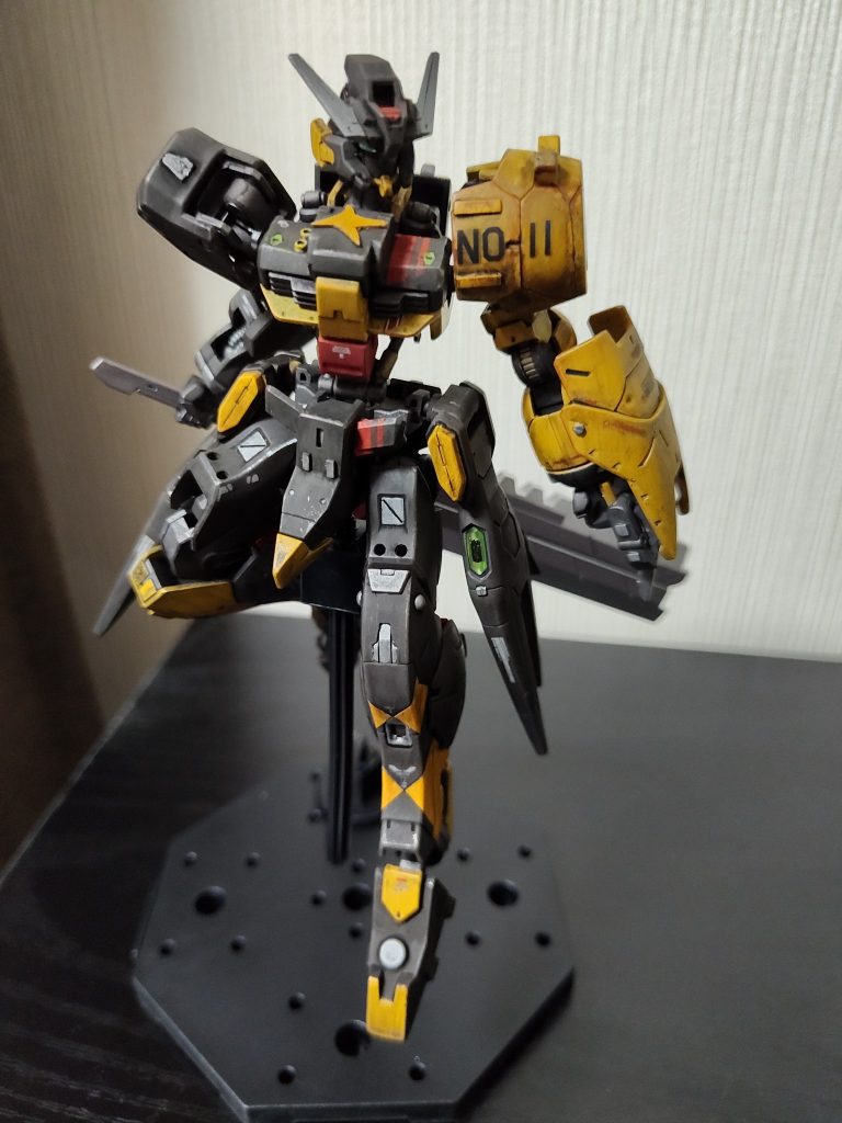 ガンダムアスタロト１１号カラー–5枚目/制作者：@suketora86