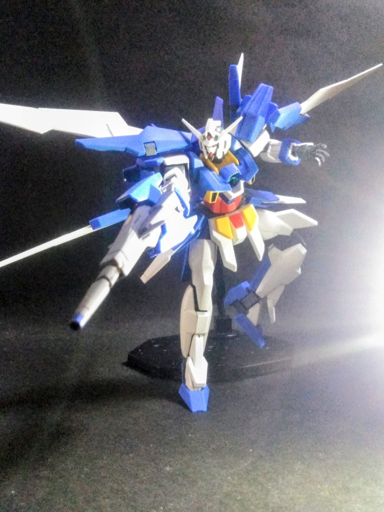 皆様にとってガンダム AGEへの認知度はどれ程でしょう❓🙄一言で語るなら三世代(孫、父親、祖父)にも続く闘いの物語🤔その展開上で第二部となるアセム編で活躍するのがコノガンダム AGE-2 ノーマル所謂&nbsp; Ζ ガンダム的な立ち位置です😁ソウ！可変MSなのです🤩💕&nbsp;構えるビームライフルはドッズライフル😤宇宙世紀のビームライフルとは機能が違うんですよ😁