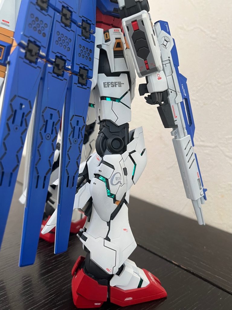 νガンダム2号機（レイ大尉予備機）ちゃん😙–3枚目/制作者：Chan_Terry