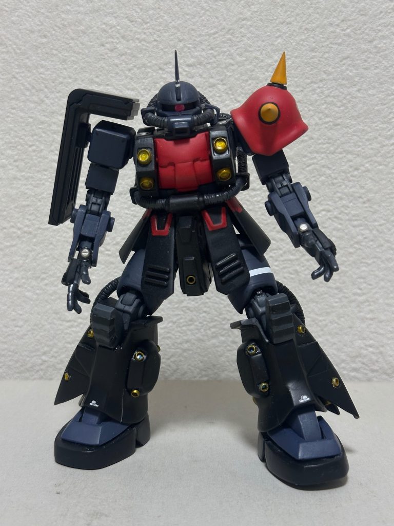 膝関節もジムスナイパーⅡから。前作などでジャンクにしてしまったキットも有効活用しています。まだもう一体制作中なので、まだまだ頑張ります。