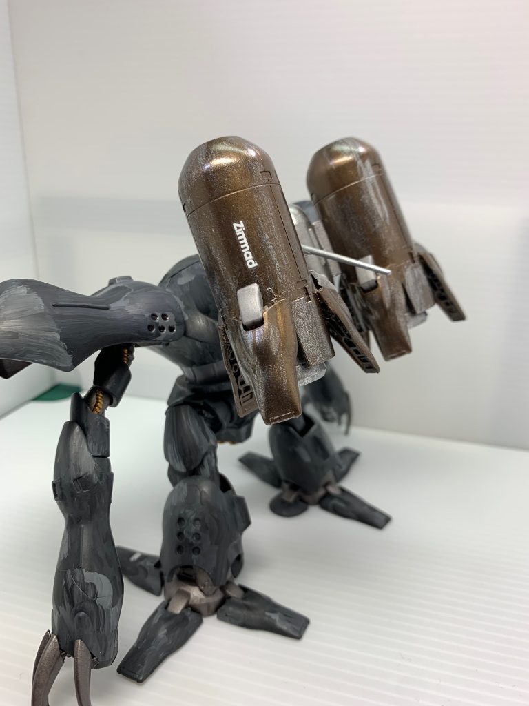 ハンドミサイルポットを流用しバーニアを作成。
